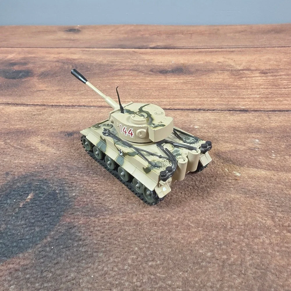Corgi Toys Tiger 1 Tank Military Vehicle Tan Green Good Camouflage 144 WWII